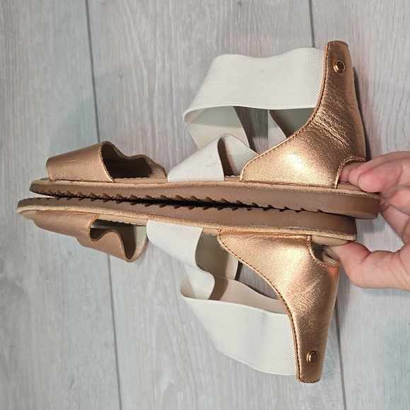 Sorel Women Ella Crisscross Strappy Flta Sadals Slip On Shoes Sz 7 - Picture 10 of 12